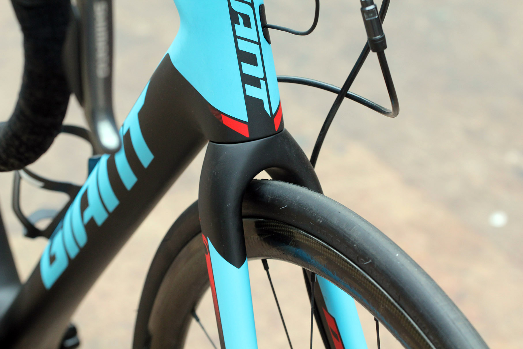 giant defy road bike review